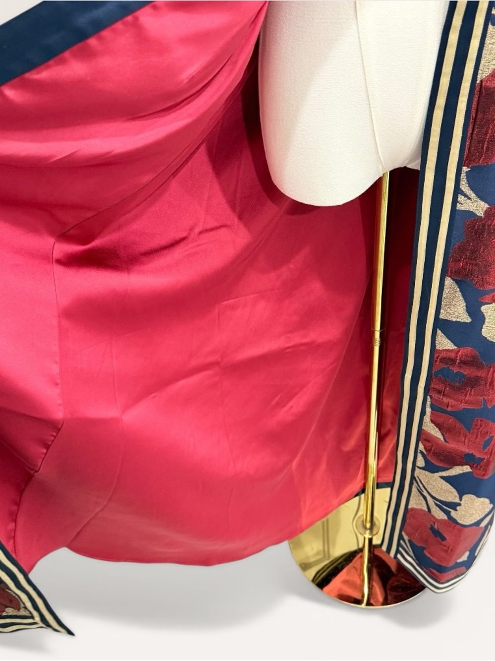 FRANCES VALENTINE Susie Metallic Floral Sleeveless A-Line Maxi Jacket Size 6 NWT - Picture 4 of 16